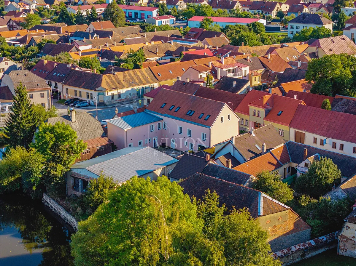 Prodej ubytovacího zařízení 597 m²